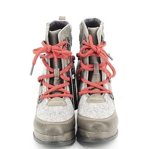 Sorel Gray Felt and Taupe Leather Hiker Boots with Red Laces